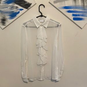 Textured shirt w/ ruffle front bib detail